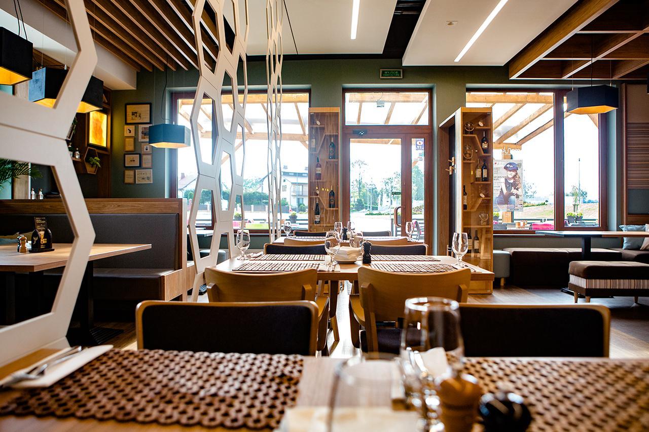 Bulwary Biznes Bed & Breakfast เมียเลส ภายนอก รูปภาพ