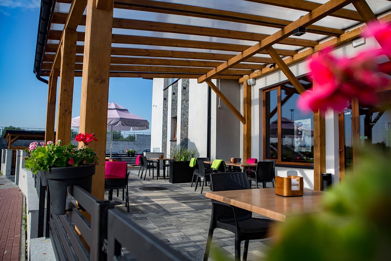 Bulwary Biznes Bed & Breakfast เมียเลส ภายนอก รูปภาพ